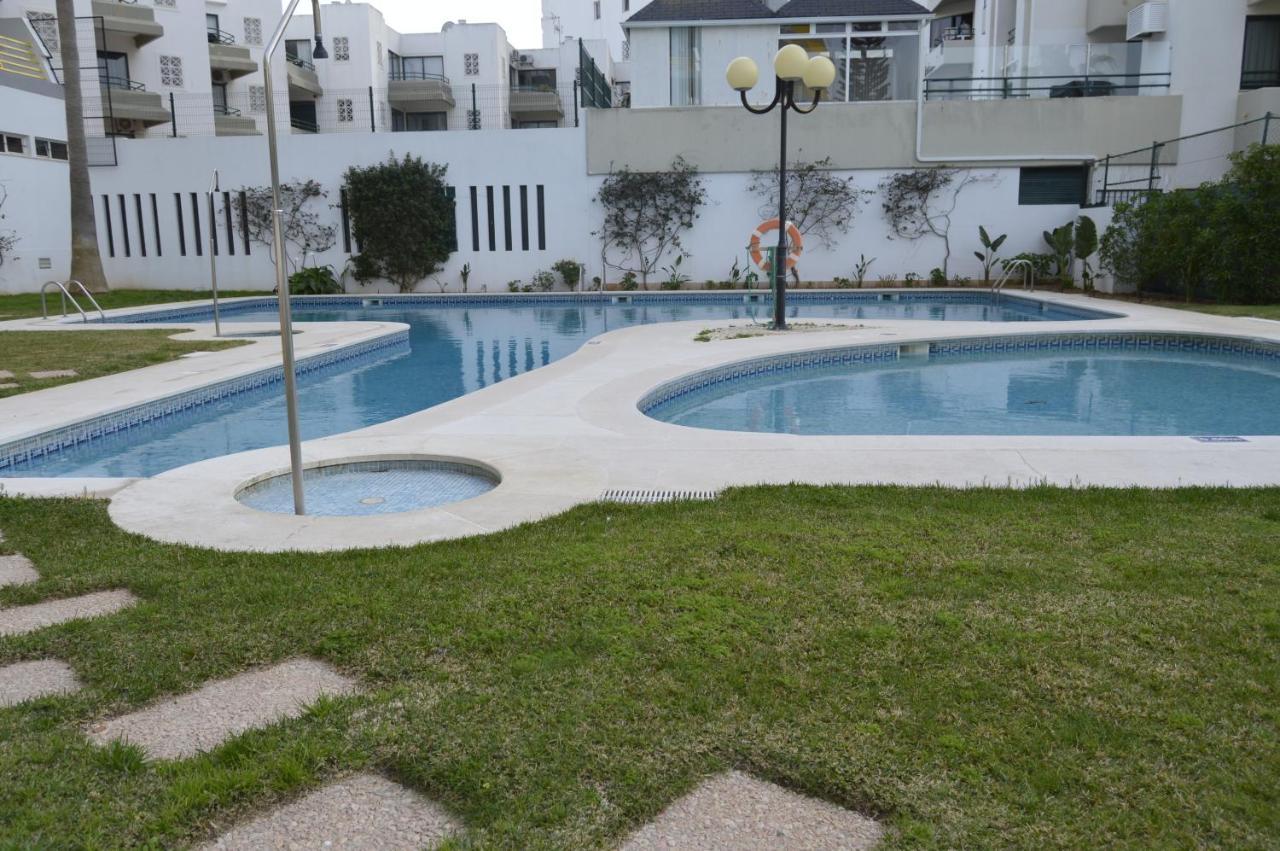 Apartamento próximo da Marina Vilamoura c/piscina e estacionamento Exterior foto